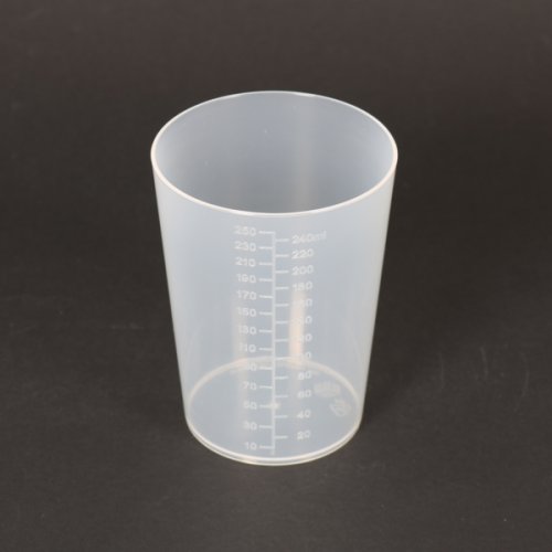 Odměrka PENTART 250 ml