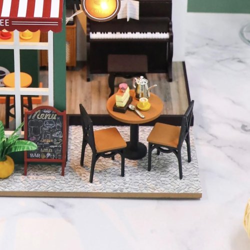 Miniaturní domeček ODPOLEDNÍ KÁVA - PC2311-05.jpg