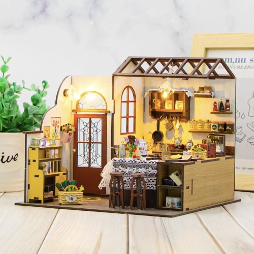 Miniaturní domeček KUCHYŇKA
